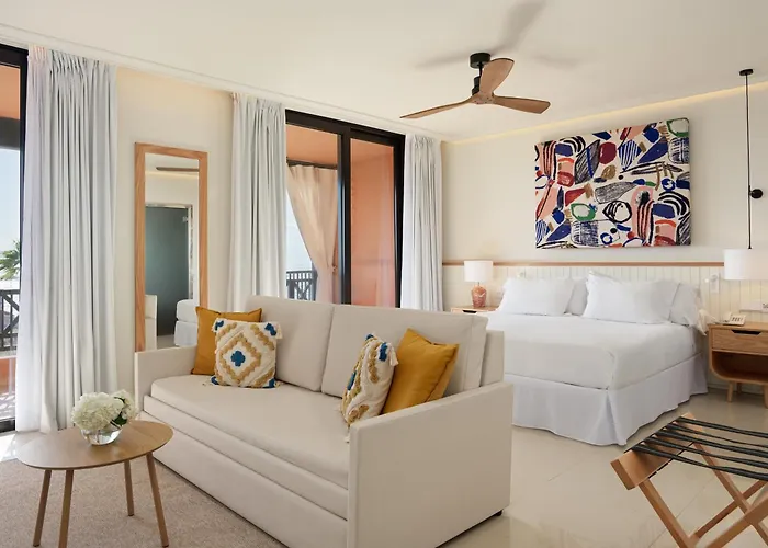 H10 Palace 4* Адехе