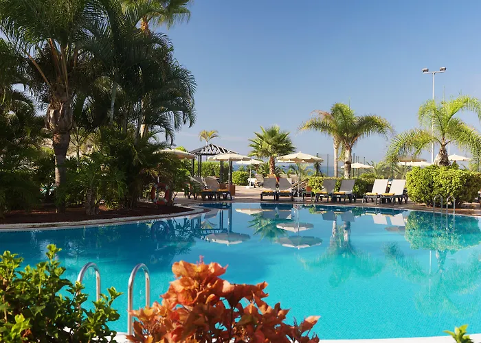 Отель H10 Palace 4*