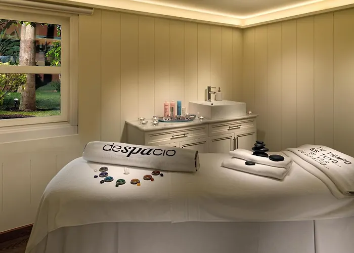 Отель H10 Palace Адехе