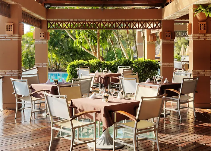 H10 Palace Отель