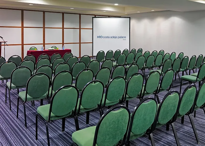 Отель H10 Palace 4*