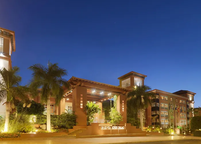 Отель H10 Palace 4*