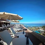 H10 Palace 4* Адехе