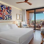 H10 Palace Отель 4*
