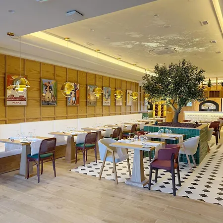 Hotel H10 Palace