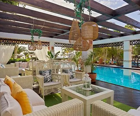 Hotel H10 Palace
