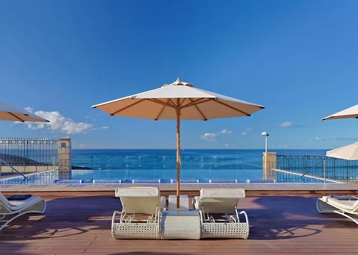 أتش10 كوستا أديجي بالاس 4*