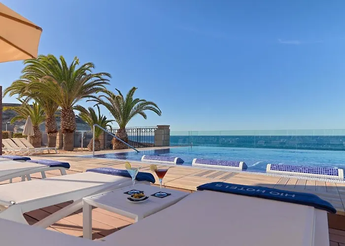 酒店 H10阿德赫海岸皇宫酒店 4*